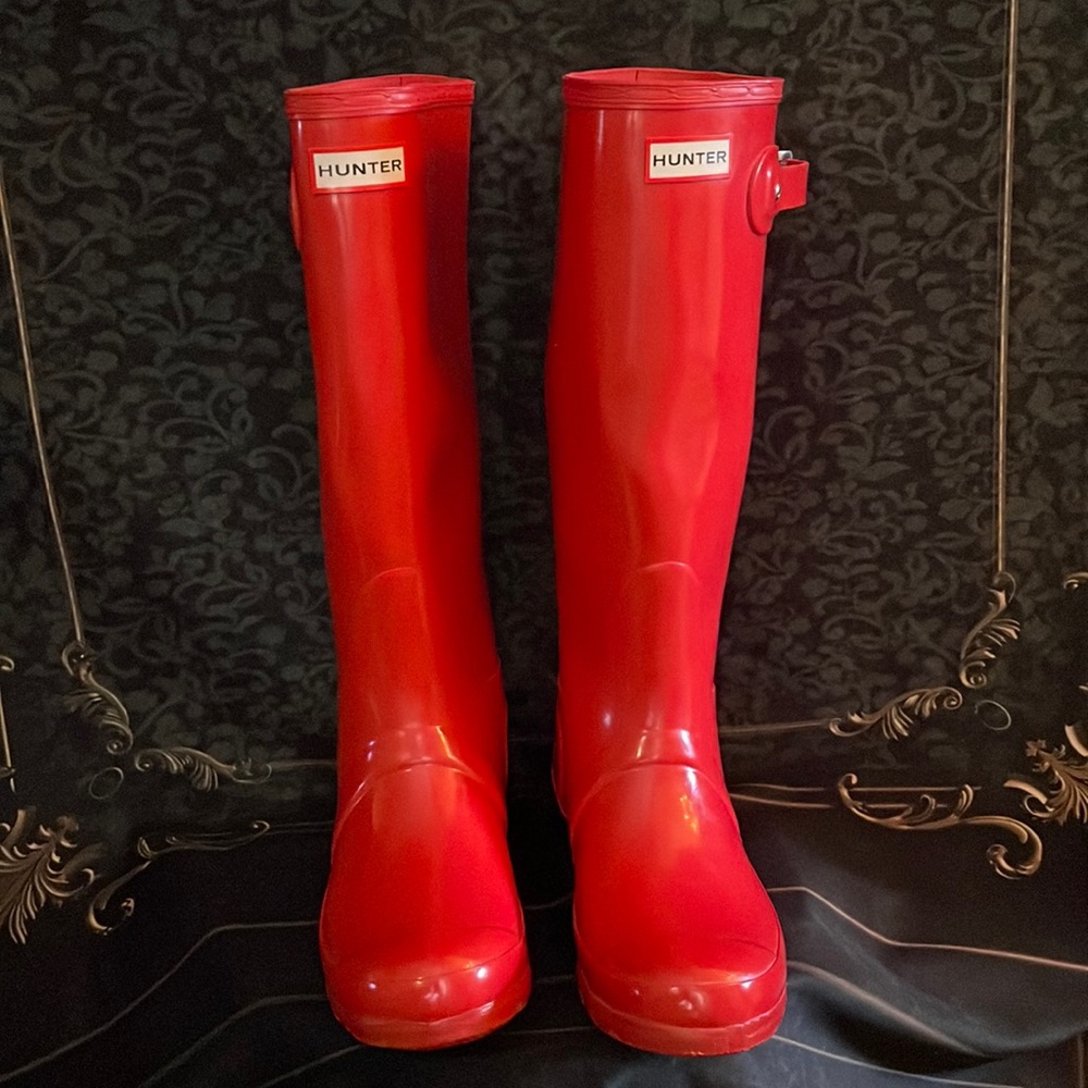 Hunter Red Glossy Boots